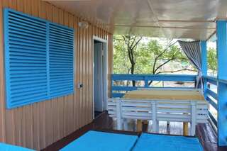 Дома для отпуска Пляжный домик у самого моря Фонтанка Шале с одной спальней-46